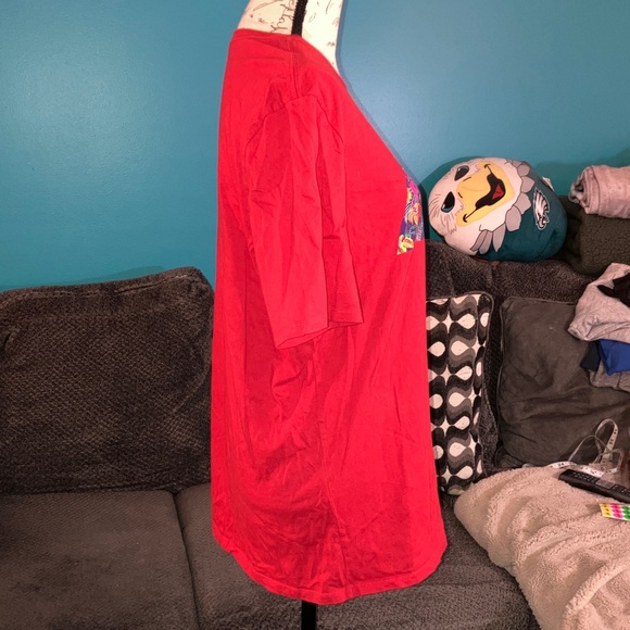 🎉4 for $20 Nike Graphic Tee, Large - Picture 3 of 6